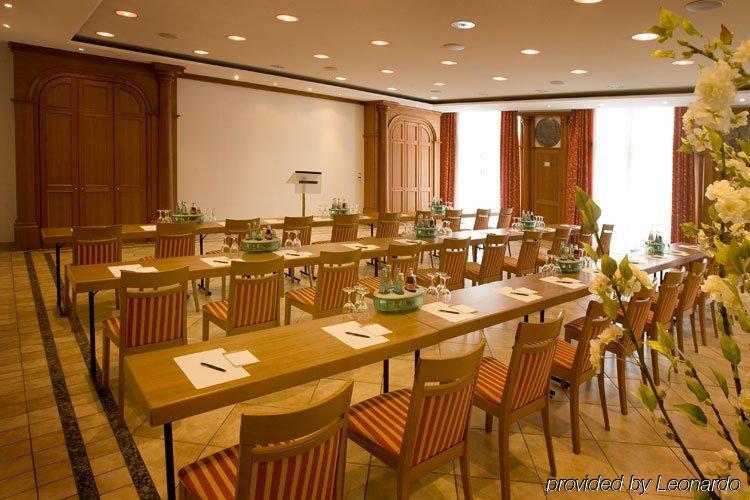 Hotel Roemischer Kaiser Trier Instalações foto